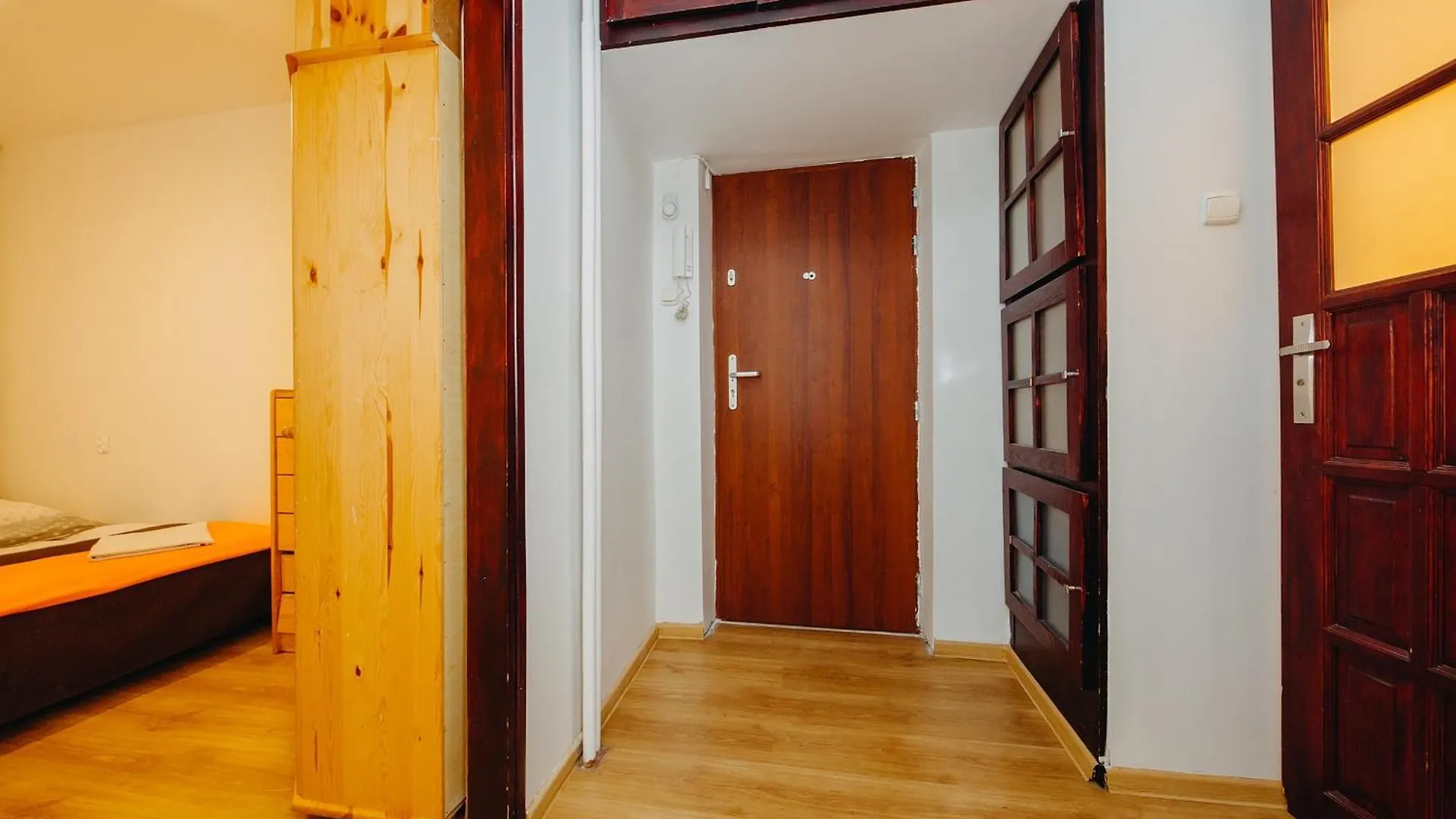 Quiet Flat In The Old Town location